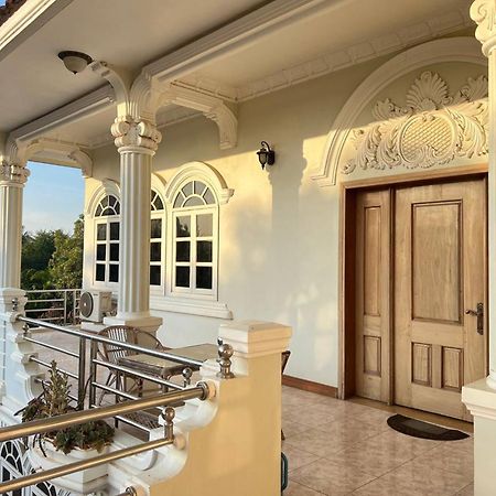 Lotus Blanc Homestay 바탐방 외부 사진