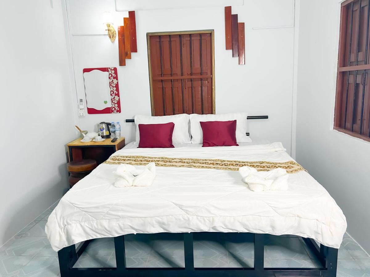 Lotus Blanc Homestay 바탐방 외부 사진