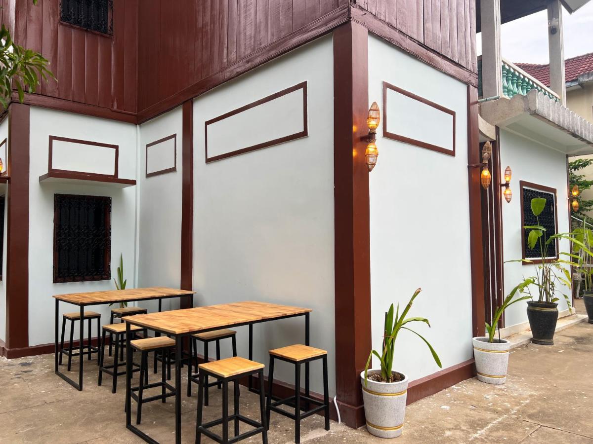 Lotus Blanc Homestay 바탐방 외부 사진
